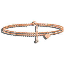 Elegantes Doppelketten-Armband mit Herzanhänger und funkelndem Charm